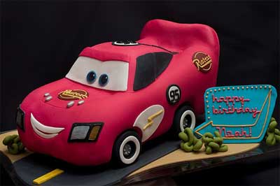 Lightning-McQueen-Cake