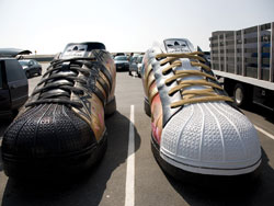 adidasのSuperstarを賛辞するプロジェクト